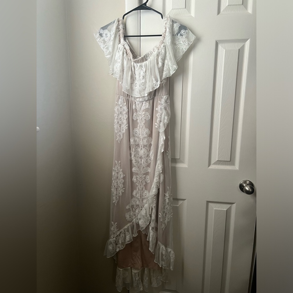 ARULA Off the shoulder Boho dress